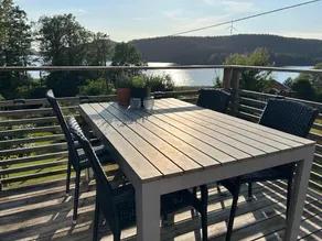 Lovely holiday house by a beautiful lake! - Image 2