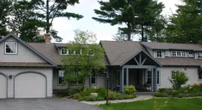 Maple Hill Farm Bed & Breakfast - Image 5