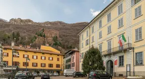 GuestHost - Casa Bar 2 - Stylish Apartment Lake Como - Image 3