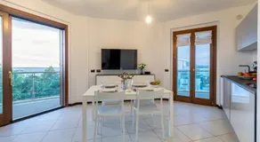Casa Daneluzzi beachfront with terrace and garage - Image 5