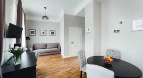 Sherlock Apartments - Image 5