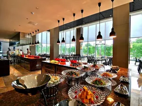 Aolan International Hotel - Image 2
