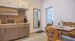 Nobless Boutique Residence - Image 4