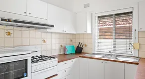 Private Double Room - Central Location At Ryde - Shared Bathroom and Amenities - Image 5