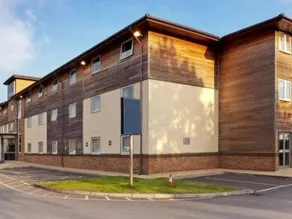 Travelodge Tewkesbury - Image 4