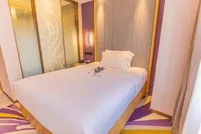 Lavande Hotels Qixingyan Scenic Spot Yihua International Plaza - Image 5