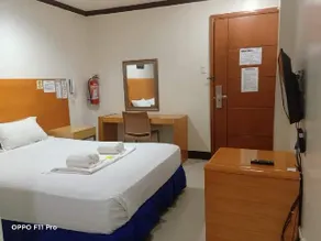 Jeamco Royal Hotel - Pasig - Image 2
