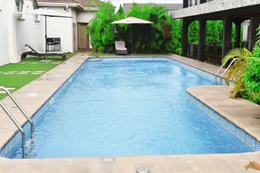 Village Courtyard Hotel - Image 3