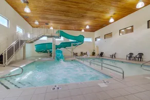 Comfort Inn Bismarck - Image 3