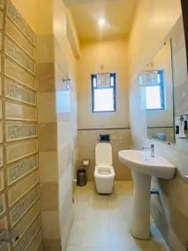 Hotel Vrindavan Palace - Image 5