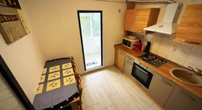 Apartament cu 2 dormitoare decomandat/Utilat acceptam plata cu cardul oferim factura - Image 3