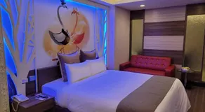 Golden Sands Motel - Image 2