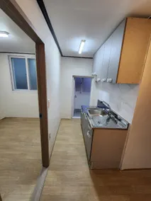 Clean, Very Large Accommodation Suitable for Large Groups - 50 pyeong, 4 Rooms - Image 3