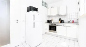 Stunning views over Lux city 1 bed sleeps 5 - Image 3