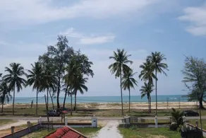 AYUNI HOMESTAY KUALA BESUT TERENGGANU - Image 5