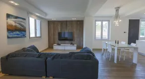 Luxury Apartment Val di Monte - Image 2