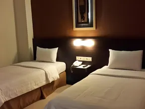 New Waigo Hotel - Image 2