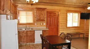 Bryce Country Cabins - Image 5