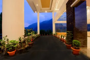 NatureVilas Sarovar Portico - Image 4