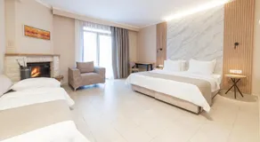 4 Epoxes Hotel Spa - Image 2