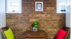 Modern & homely comfort - Image 4
