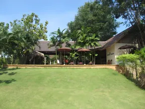 Bamboo Hideaway Resort - Image 5