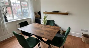 Cottage - Sleeps 4 - Pets Ok - Patio - Parking - Image 3