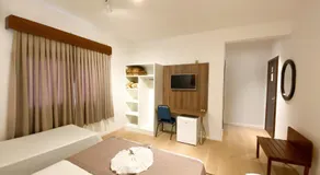 Hotel Raul's - Image 2
