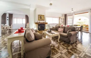 Villa en Alquiler Oropesa del Mar - Image 3