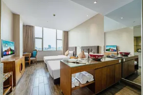 I hotel - Image 2