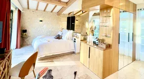 Château de Lafont Suites - Image 2