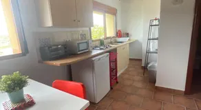 Air Conditioned "Casa Tropicana" Villa-Sleeps 10-Free WiFi-Private Pool-Free Parking - Image 3