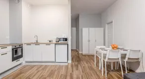 Warsaw City Travel Apartments - Image 4