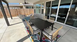 Spacious New 3BR EV Charger 40 min to Sequoia - Image 3