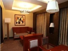 Grand Metropark Hotel Qingdao - Image 5