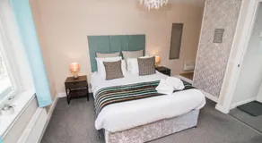 Balmaha Lodges and Apartments - Image 2