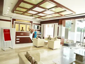 THE LANDMARK HOTEL - Image 5