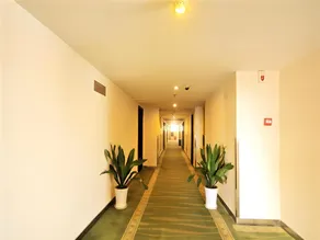 Green Tree Inn Jiangxi Xinyu North Shengli Road Commercial Pedestrian Street Express Hotel - Image 4
