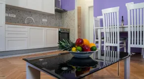 Garden Apartment - Image 5