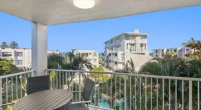 Lindomare Unit 1, 11 Orvieto Tce, Kings Beach - Image 4