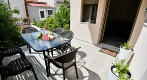 Elli's Private House - Image 4