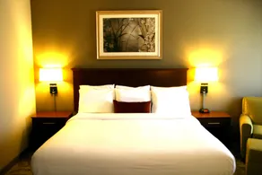 Carpenter Street Hotel - Image 2