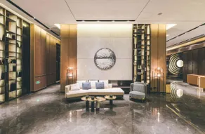 Shanghai Xujiahui Stadium Treasure Hotel - Image 2
