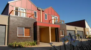 The Lakes Apartments - Image 5
