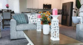Route 66 Desert Retreat 3 Bedroom Home With Garden - Image 5