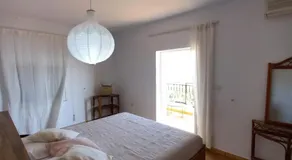 Amphora Guesthouse - Image 2