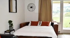 Hillcrest Apartment Lakeview Close To Interlaken - Image 2