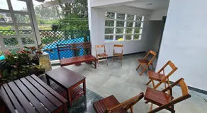 The Berry House - Image 5