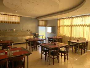 Brew Hotel - Image 4