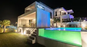 GAIA Luxury Villa - Image 3